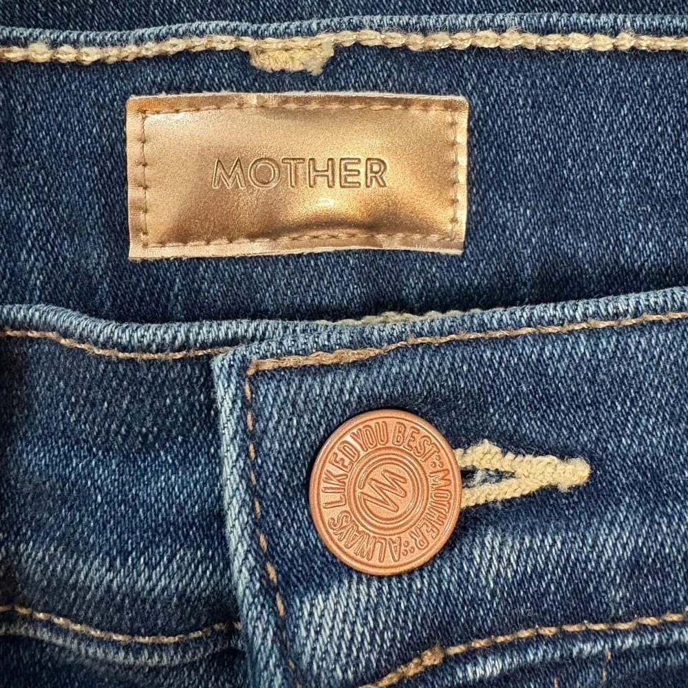 MOTHER The Hustler Ankle Fray in Home Movies Medium Blue Wash Size 27